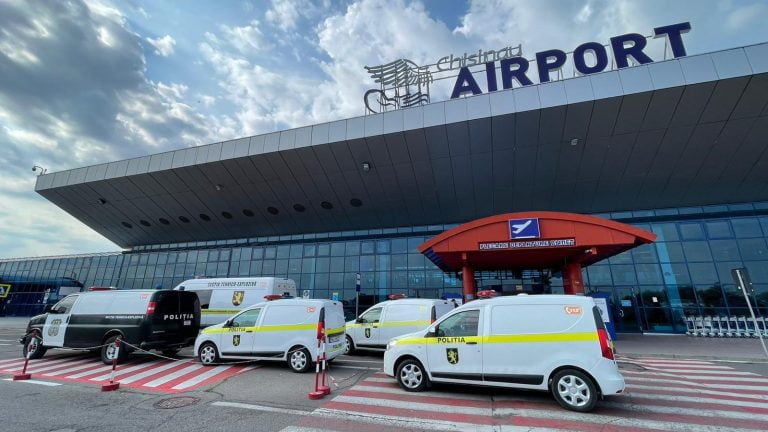 Sfârșit de săptămână cu o nouă alertă cu bombă la Aeroportul Chișinău