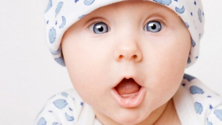 Copiii născuți pe teritoriul țării noastre ar putea beneficia de dreptul garantat la cetățenia R. Moldova