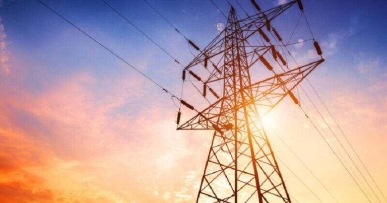 DOC/ ANRE a decis: Exportul energiei electrice din Republica Moldova este interzis începând cu 15 octombrie 2022