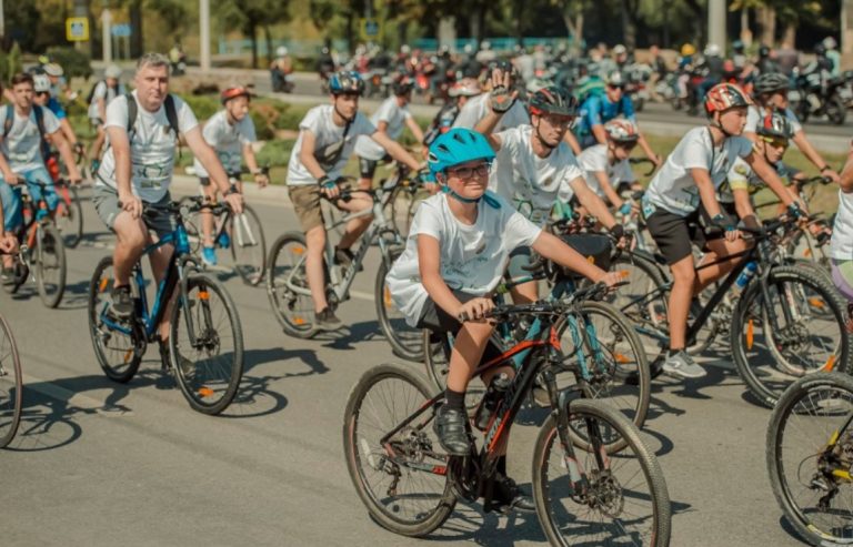 FOTO/ Festivalul Transportului Alternativ, organizat, pentru prima dată, la Chișinău