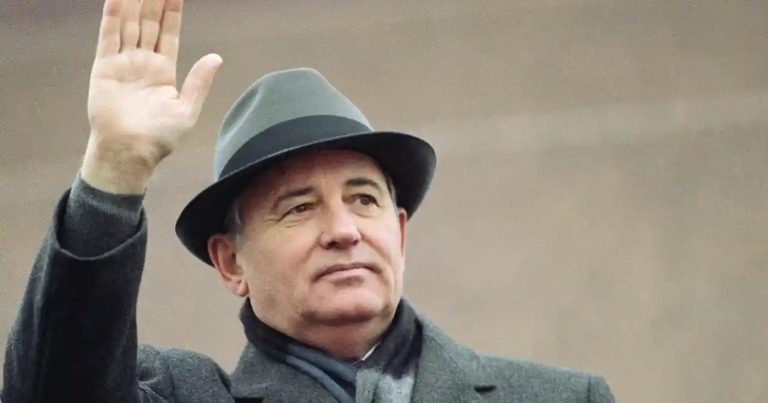 Reacții după moartea ultimului lider comunist al Uniunii Sovietice Mihail Gorbaciov: „Om al păcii, ale cărui alegeri au deschis o cale către libertate pentru ruşi”