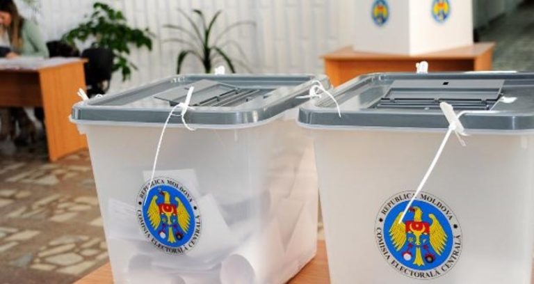 CEC a publicat lista partidelor și altor organizații social-politice ce au dreptul să participe la alegerile locale noi din 16 octombrie