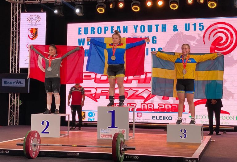 Anastasia Ceornopolc a devenit vicecampioană europeană Under 15