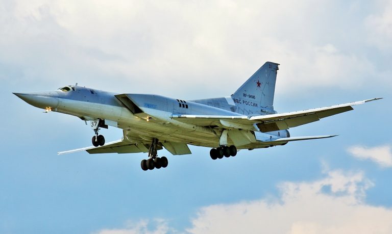 Bombardierele rusești Tu-22M au lovit Ucraina din spațiul aerian al Belarusului