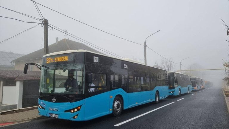 Primăria a cumpărat 84 de autobuze pentru locuitorii din suburbiile Capitalei: Cum arată