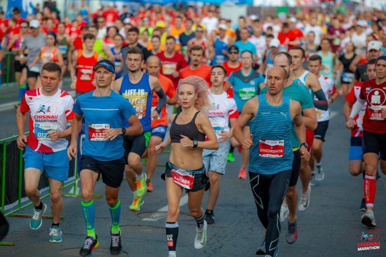 /VIDEO/ BIG HEARTS MARATHON- Maraton dedicat mai multor cauze nobile în capitală