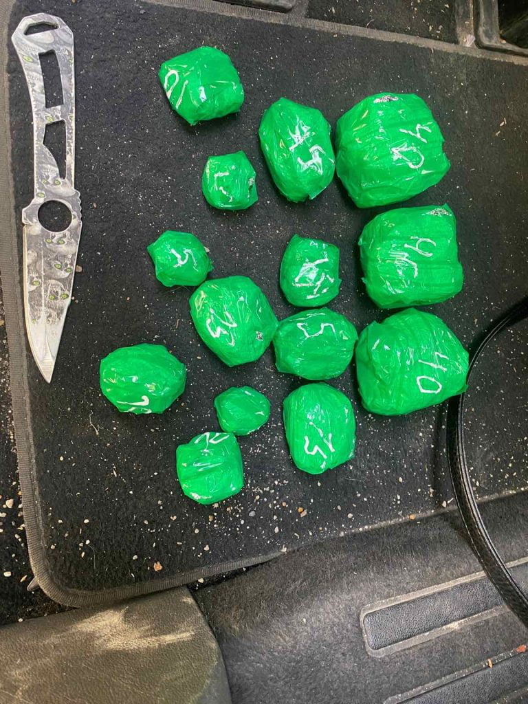 Grup infracțional – trimis în judecată pentru introducerea în R. Moldova a peste 10 kg de droguri, în valoare de circa 3 milioane de lei