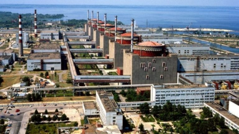 Ultimul reactor operaţional al centralei nucleare ucrainene Zaporojie a fost debranşat