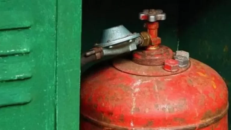 VIDEO/ Buteliile de gaz, un pericol în casă: Recomandări de la pompieri pentru o viață în siguranță