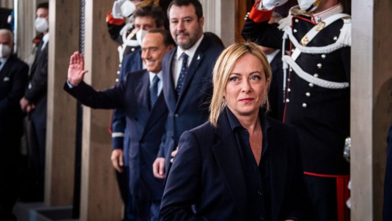 Giorgia Meloni a depus jurământul în funcția de prim-ministru al Italiei