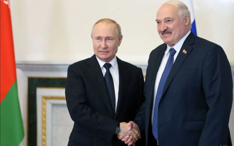 O nouă întrevedere Putin-Lukașenko: Răspunsul președintelui belarus întrebat dacă va lupta alături de Rusia