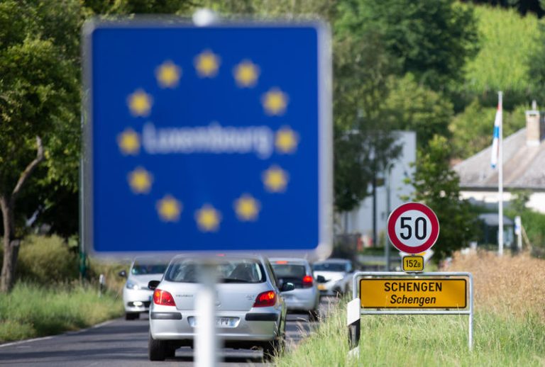 Premierul României, după vizita la Bruxelles: „Toți oficialii susțin aderarea României la Spațiul Schengen”