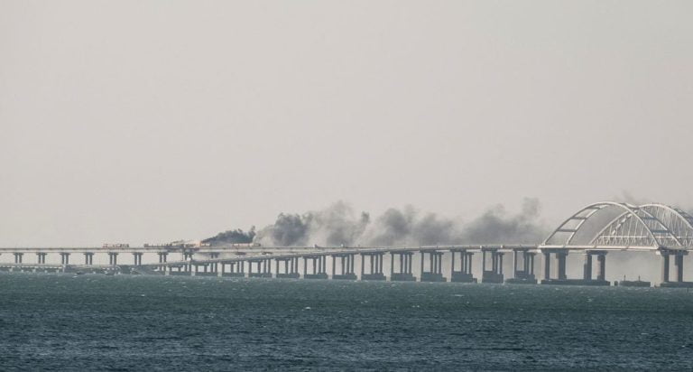 VIDEO/ Putin cere FSB să intensifice securitatea Podului Kerci și a infrastructurii energetice din Peninsula Crimeea