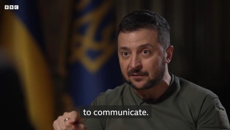 VIDEO/ Zelensky: „Rusia nu este pregătită să folosească arme nucleare, dar a început să comunice cu populația pentru eventualitatea în care le va folosi”