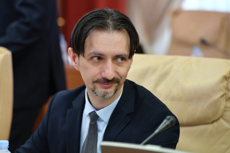 Ministrul Economiei, Sergiu Gaibu, și-a dat demisia: Cine îl va înlocui