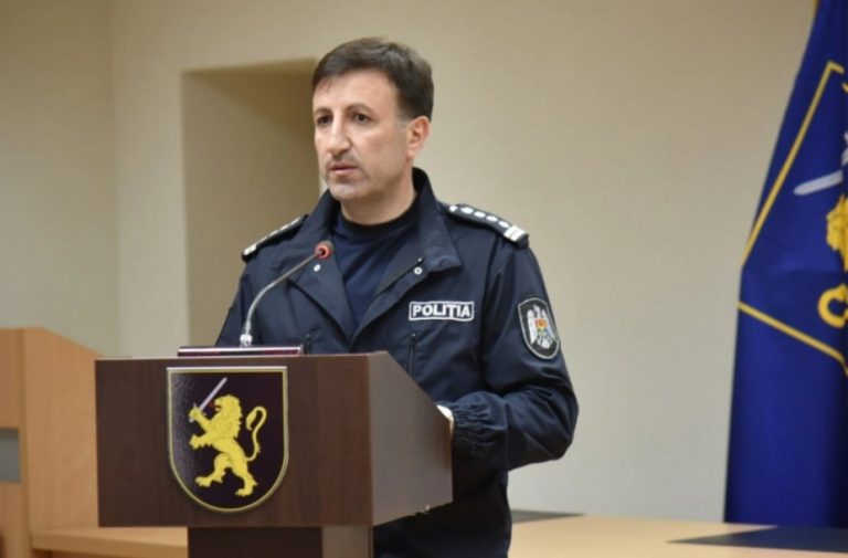 AUDIO/ Șeful IGP, Viorel Cernăuțeanu: Purtarea panglicii bicolore este interzisă. Persoanele care nu vor respecta legea, vor fi sancționate contravențional