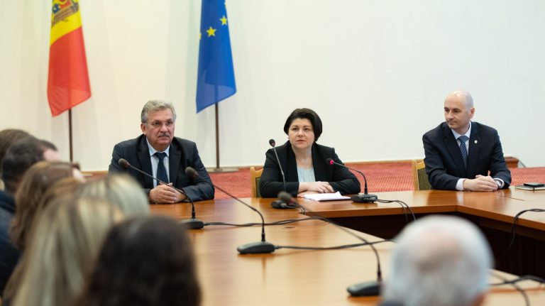 Noul director al APP, Alexandru Musteață, prezentat colectivului