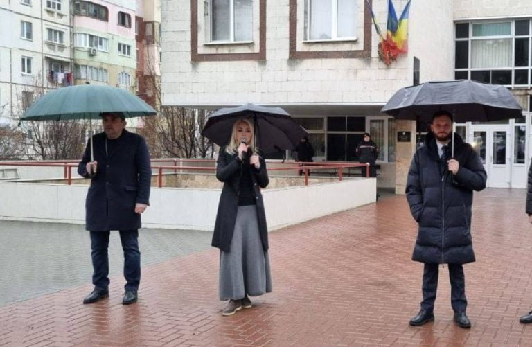 Vicepreședinta Partidului „ȘOR”, Marina Tauber rămâne în arest la domiciliu pentru încă 20 de zile