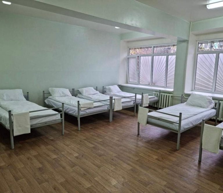 Spitalele de psihiatrie din țară au fost dotate cu 400 de paturi