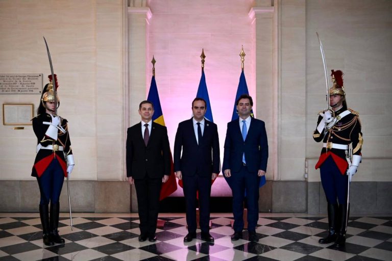 Nicu Popescu și Anatolie Nosatîi, întrevedere la Paris cu ministrul forțelor armate al Franței: Subiectele abordate