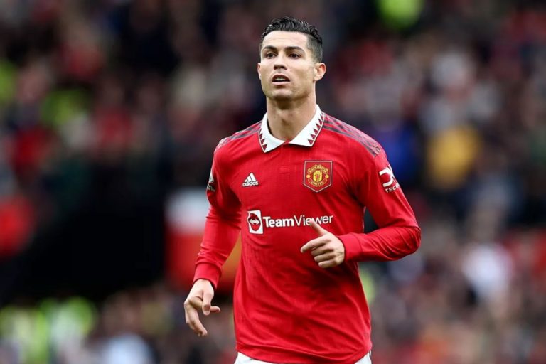 Cristiano Ronaldo pleacă de la Manchester United: „Mi se pare momentul potrivit să caut o nouă provocare”