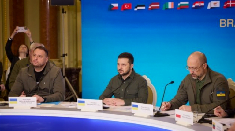 Premierul ucrainean afirmă că sezonul de iarnă va fi „provocator”: 70% din necesarul de energie a fost acoperit