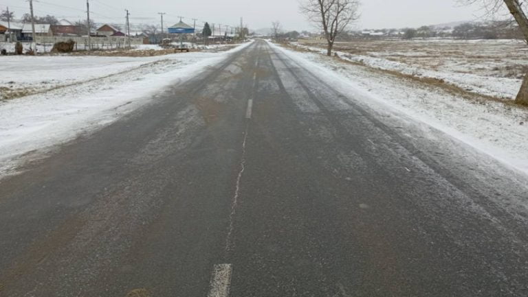 În sezonul rece, drumarii vor monitoriza încontinuu traseele țării: Precizările Ministerului Infrastructurii