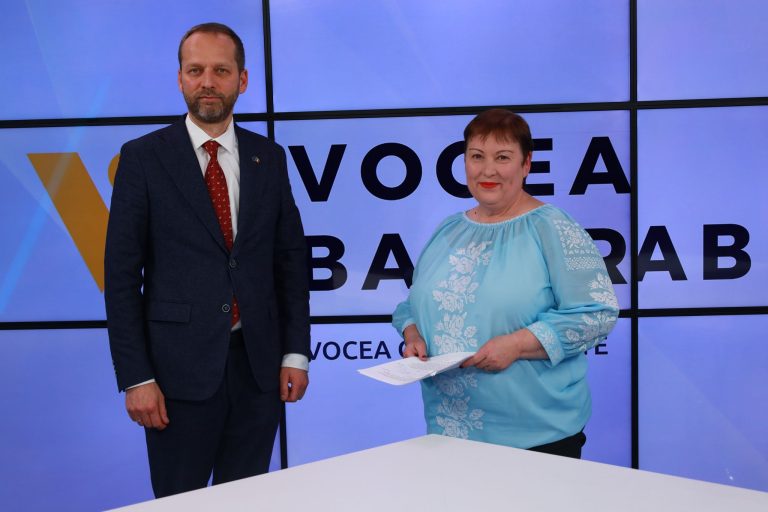 VIDEO/ Cum comentează ambasadorul UE în Moldova decizia CSE de a retrage licențele celor 6 posturi TV
