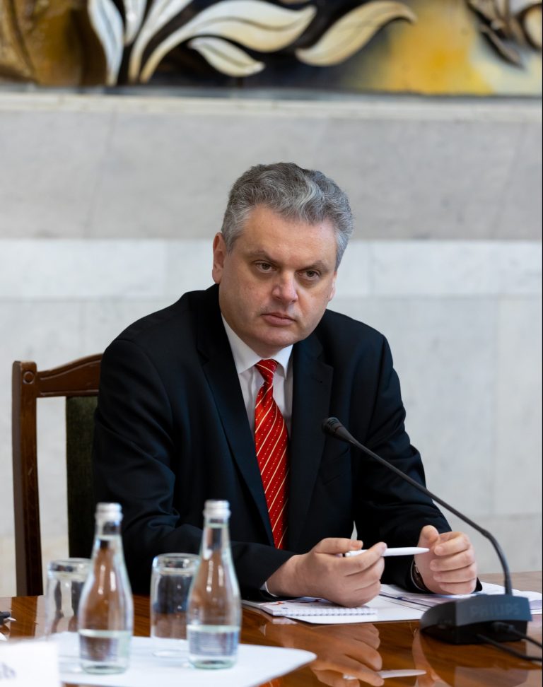 Oleg Serebrian: Este decizia suverană a Ucrainei unde-și plasează trupele