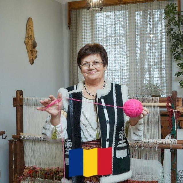 AUDIO/ Ecaterina Popescu: Covoarele basarabene vechi rămân ca niște cărți de unde putem citi destinul neamului, destinul unei familii