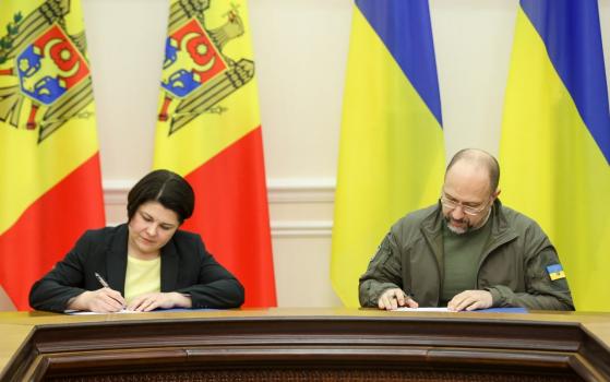 Natalia Gavrilița și Denis Șmigal au semnat un Acord privind cooperarea în domeniul învățământului superior