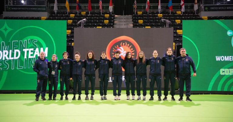 Luptătoarele Anastasia Nichita și Irina Rîngaci au obținut victorii la Cupa Mondială din SUA