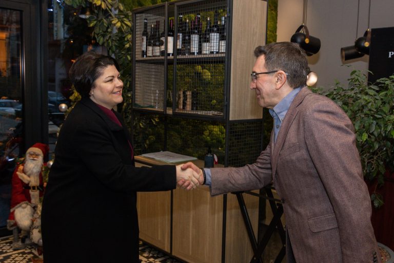 Prim-ministra Gavrilița, la întâlnirea cu membrii Asociației Investitorilor Străini: „Prognozăm revenirea pe creștere a economiei moldovenești”