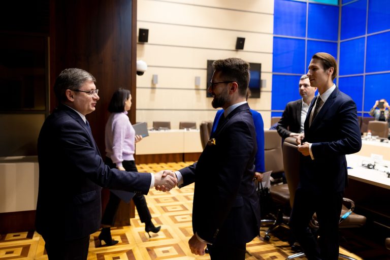 Autoritățile de la Chișinău, interesate să preia din experiența Poloniei în sectoare precum energia regenerabilă