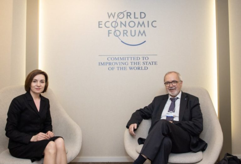 Președinta R. Moldova a discutat cu președintele BEI despre programele de dezvoltare sprijinite în R. Moldova