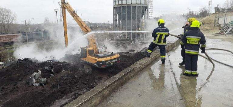 După 4 zile de luptă cu flăcările, incendiul de la Portul Giurgiulești a fost lichidat