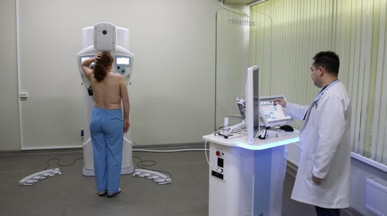 Premieră: Investigațiile de mamografie pot fi analizate la distanță de două instituții medicale