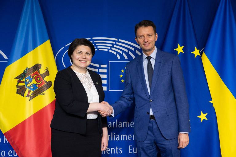 Natalia Gavrilița la întrevederea cu Segfried Mureșan: „Am reușit să ieșim din perioada rece mai puternici, cu o susținere internațională fără precedent”