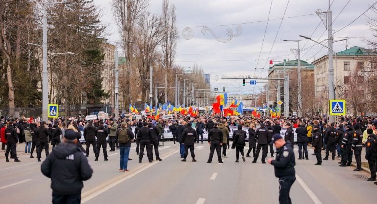 UPDATE/ VIDEO/ Protestul organizat de Partidul Șor. Poliția: Au fost întocmite 42 de procese verbale 