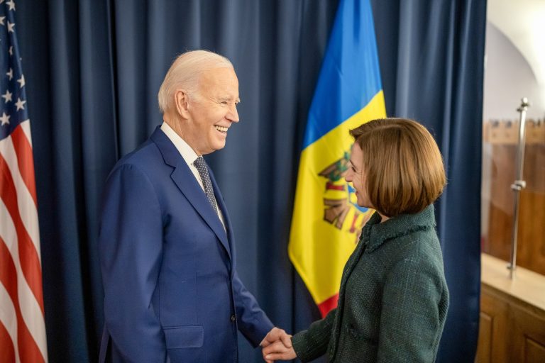 Maia Sandu s-a întâlnit la Varșovia cu liderul SUA, Joe Biden: „Moldovenii își doresc să trăiască în siguranță”