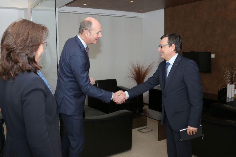 Guvernatorul Băncii Naționale a avut o întrevedere cu un oficial BERD