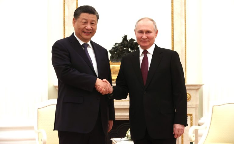 Președintele Chinei, la Moscova. Xi Jinping l-a invitat pe Vladimir Putin să efectueze o vizită în China