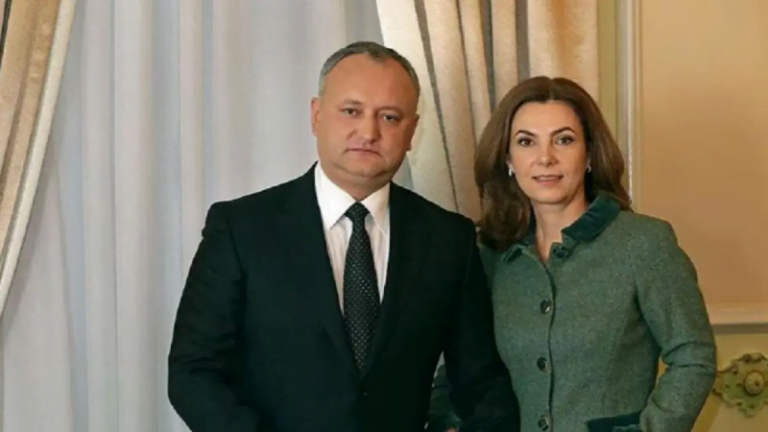 Ex-Președintele R. Moldova, Igor Dodon, soția acestuia și un medic de familie, trimiși în judecată pentru fals
