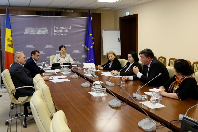 Alexandru Munteanu urmează să fie numit de Parlament în funcția de membru al Curții de Conturi