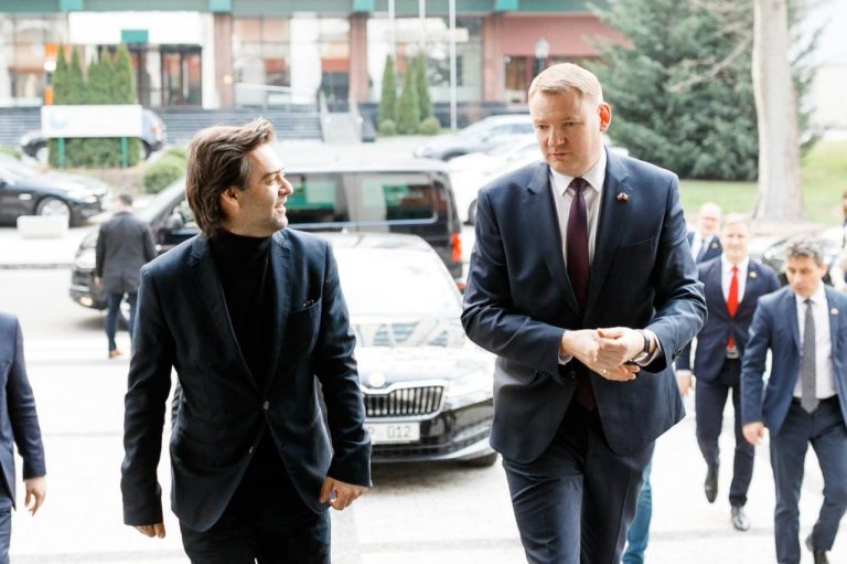 Președintele Parlamentului Letoniei, vizită la Chișinău: Susținem parcursul european al R. Moldova