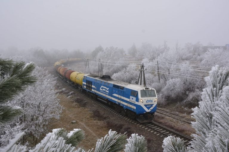 Criza energetică: CFM anunță câte tone de păcură a transportat din România și Ucraina într-un an