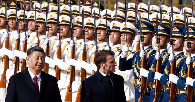 Macron cere liderului chinez să negocieze cu Rusia: „Pot să contez pe dvs pentru a aduce Rusia la raţiune”