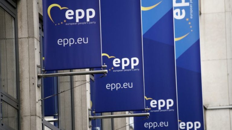 Percheziții la sediul Partidului Popular European din Bruxelles