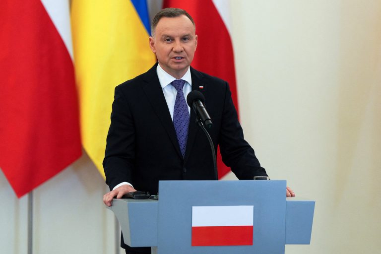 Președintele Poloniei vrea să obțină „garanții de securitate” pentru Ucraina la viitorul summit NATO