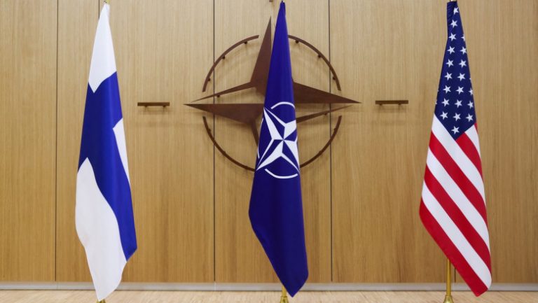 Finlanda a devenit cel de al 31-lea membru al NATO